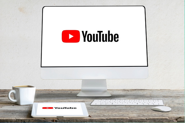 are-youtube-videos-with-ads-monetized